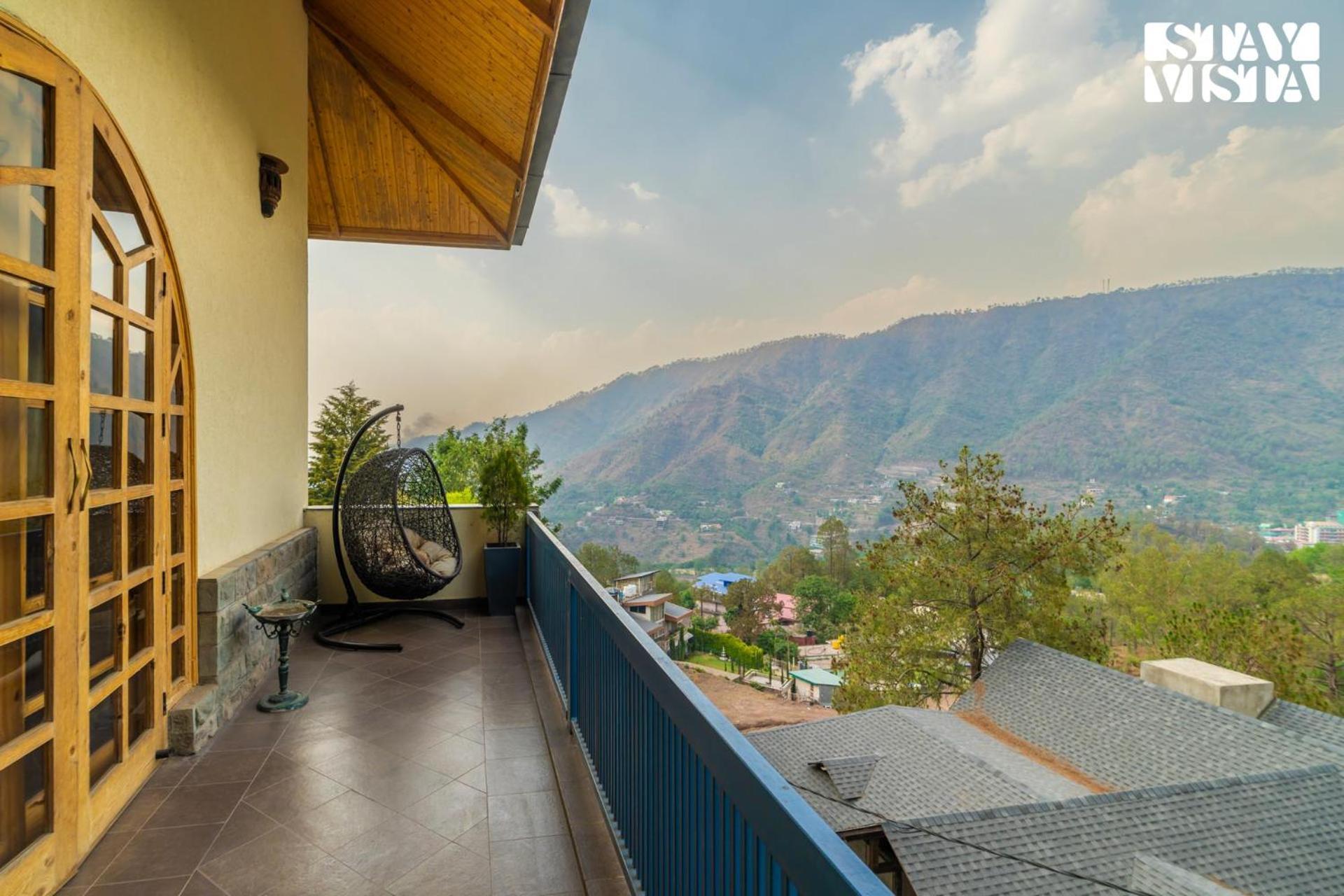 Stayvista At Sylvana Villas With Lawn, Bbq And Jacuzzi Kasauli Extérieur photo